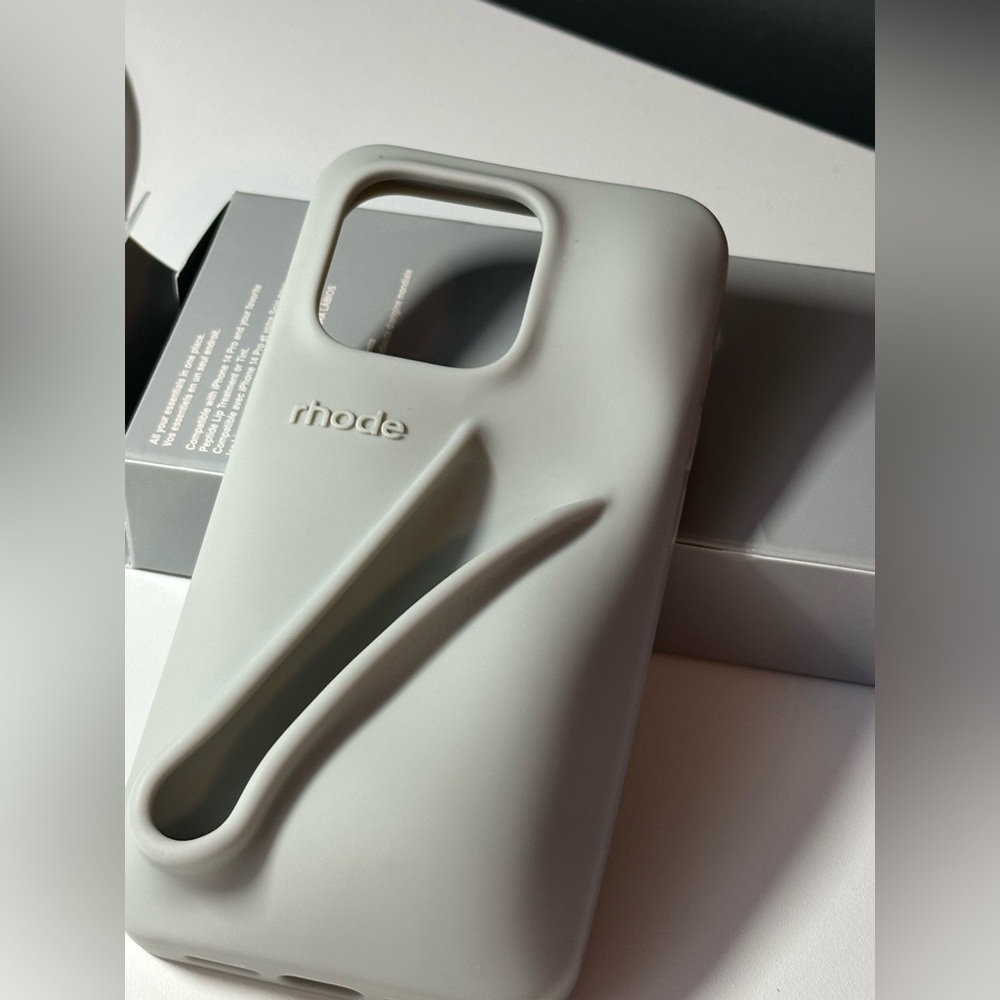 Rhode lip phone case / IPhone 14 Pro